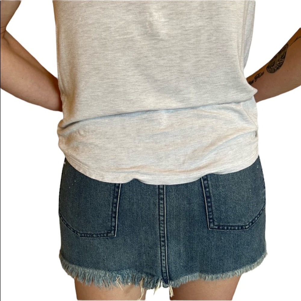 Free People Jean Mini Skirt with Frayed Hem Size 4 - Picture 3 of 9